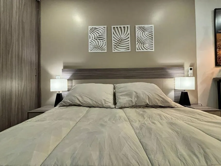 Oasis Elegante Poblado Apartment Medellin