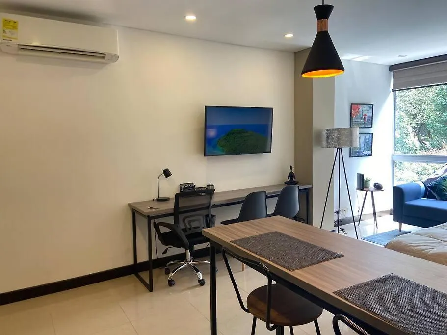 Oasis Elegante Poblado Apartment Medellin